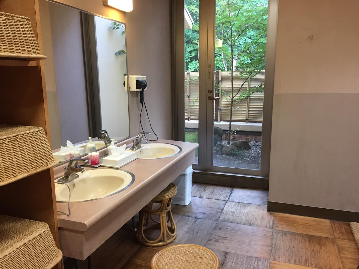 Hokkein-Onsen Kougen-Terrace Hotel Kokonoe Ngoại thất bức ảnh